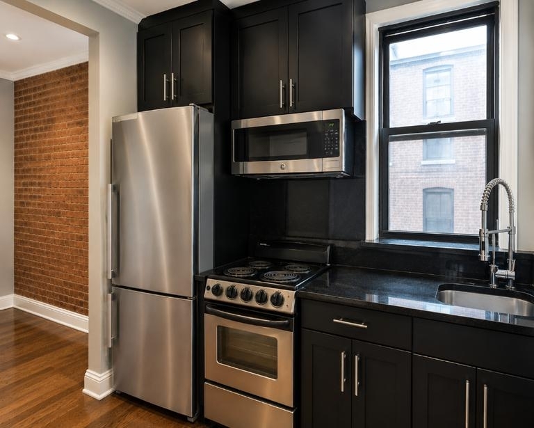10th Avenue / 49th Street - Photo 2
