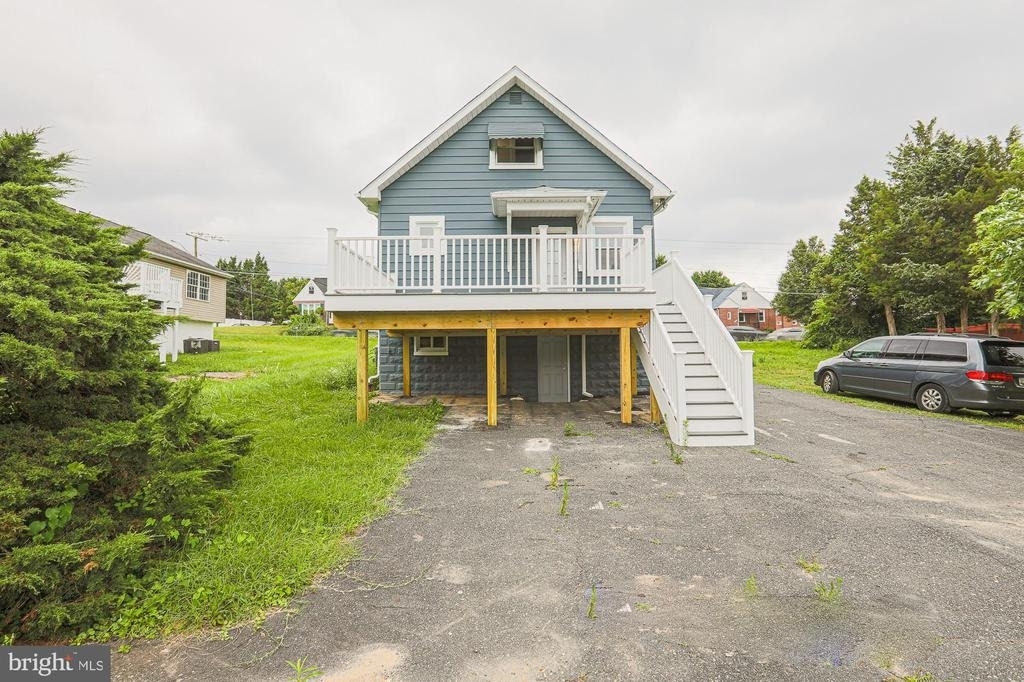6512 Golden Ring Road - Photo 44