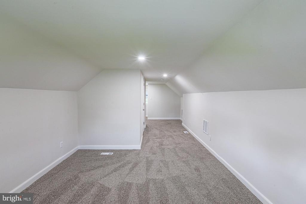 6512 Golden Ring Road - Photo 25