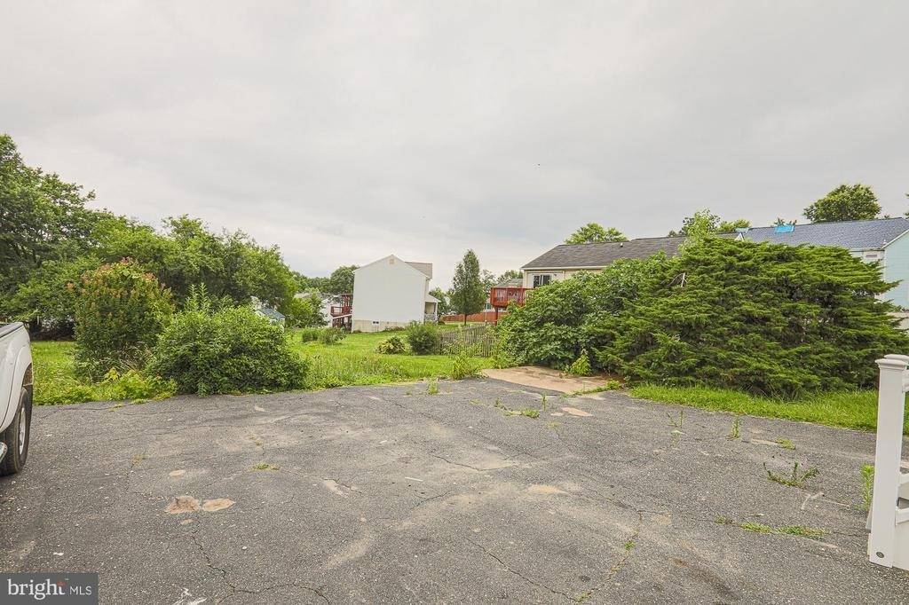 6512 Golden Ring Road - Photo 42