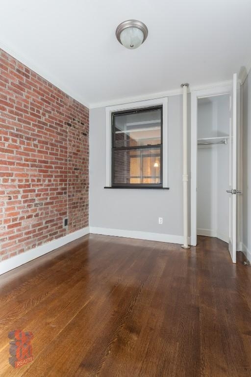 434 West 52nd Street - Photo 2