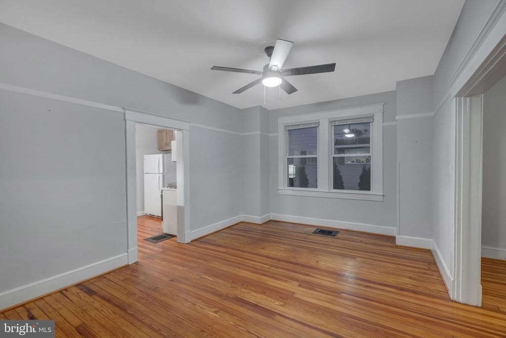 3704 Coolidge Avenue - Photo 5