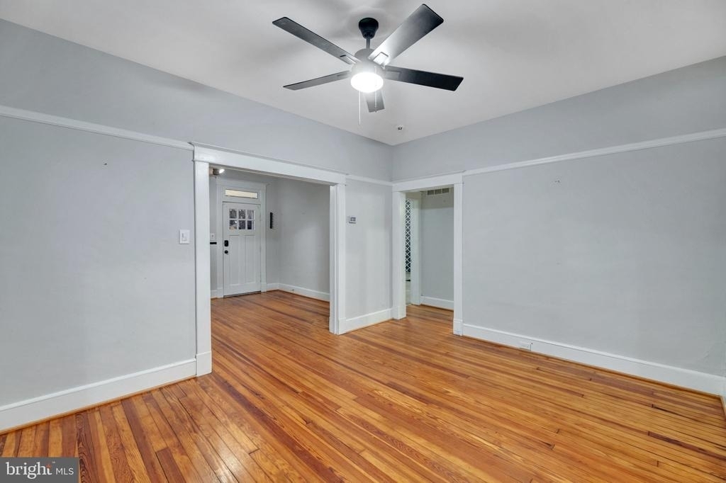 3704 Coolidge Avenue - Photo 12