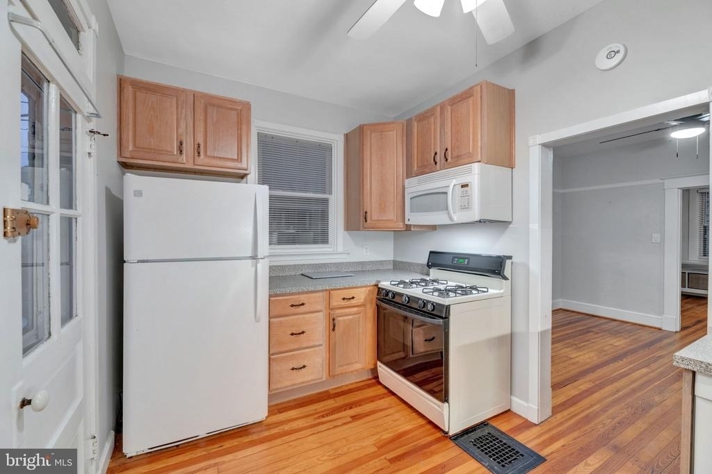 3704 Coolidge Avenue - Photo 8