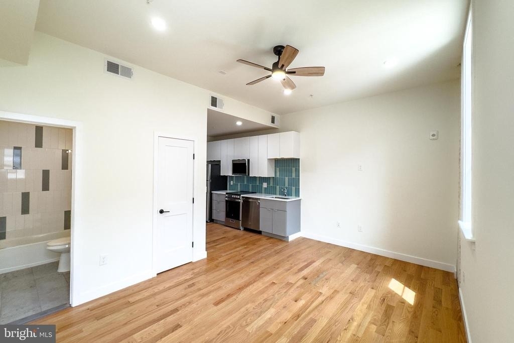 101 Trenton Street E - Photo 3