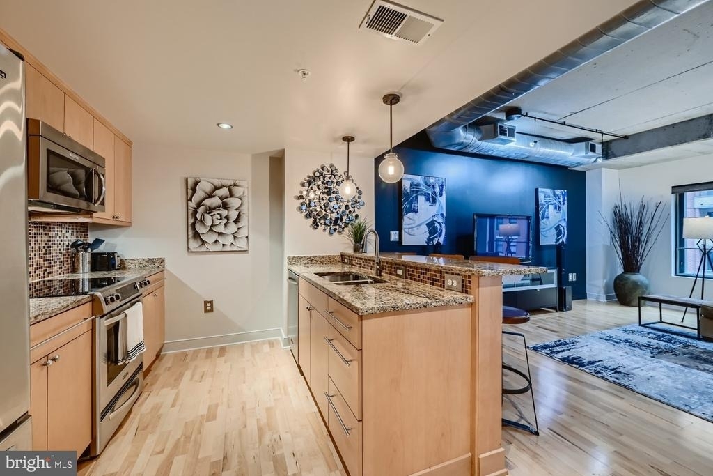 850 Aliceanna Street - Photo 10