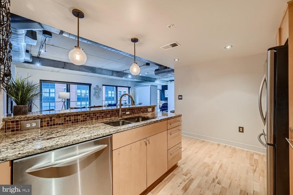850 Aliceanna Street - Photo 11