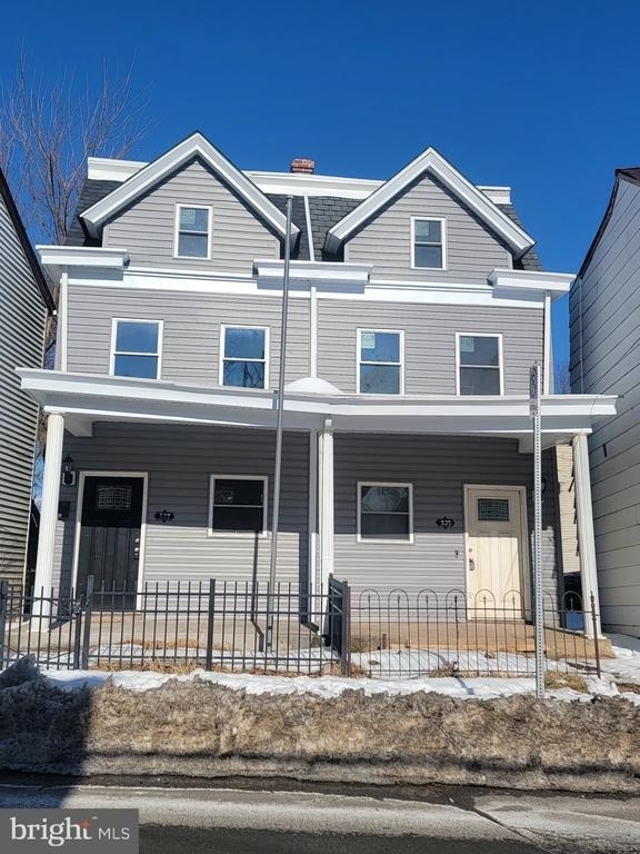 537 N Mechanic Street - Photo 0