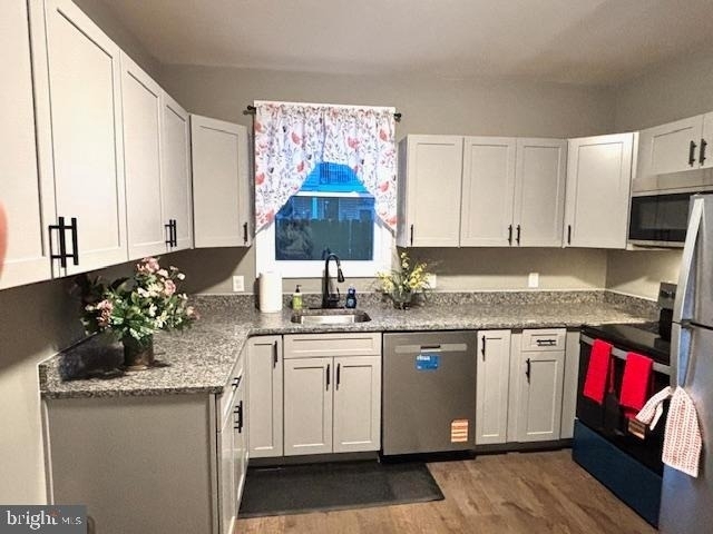 537 N Mechanic Street - Photo 1