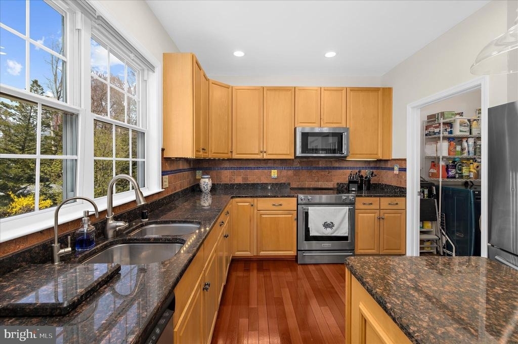 92 Clifford Boulevard - Photo 11