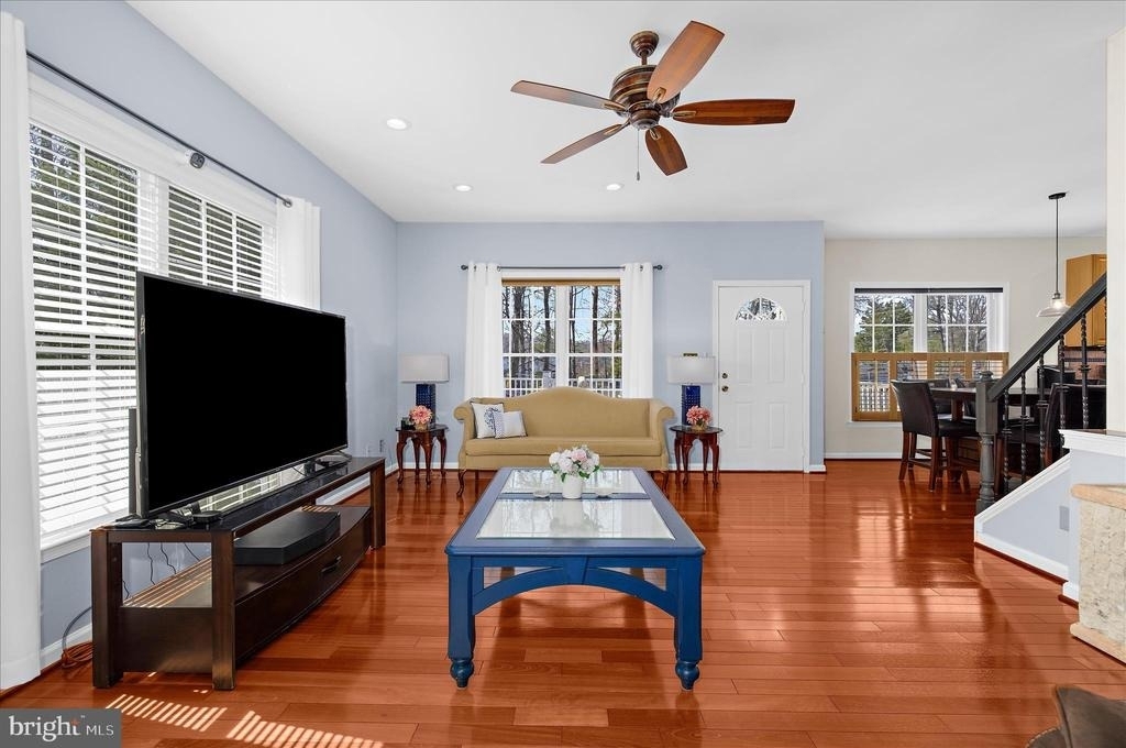 92 Clifford Boulevard - Photo 6