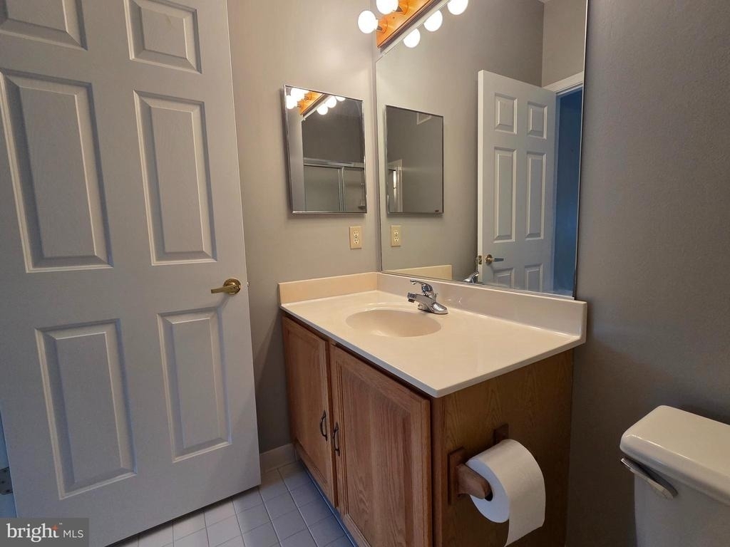 802 Coxswain Way - Photo 13