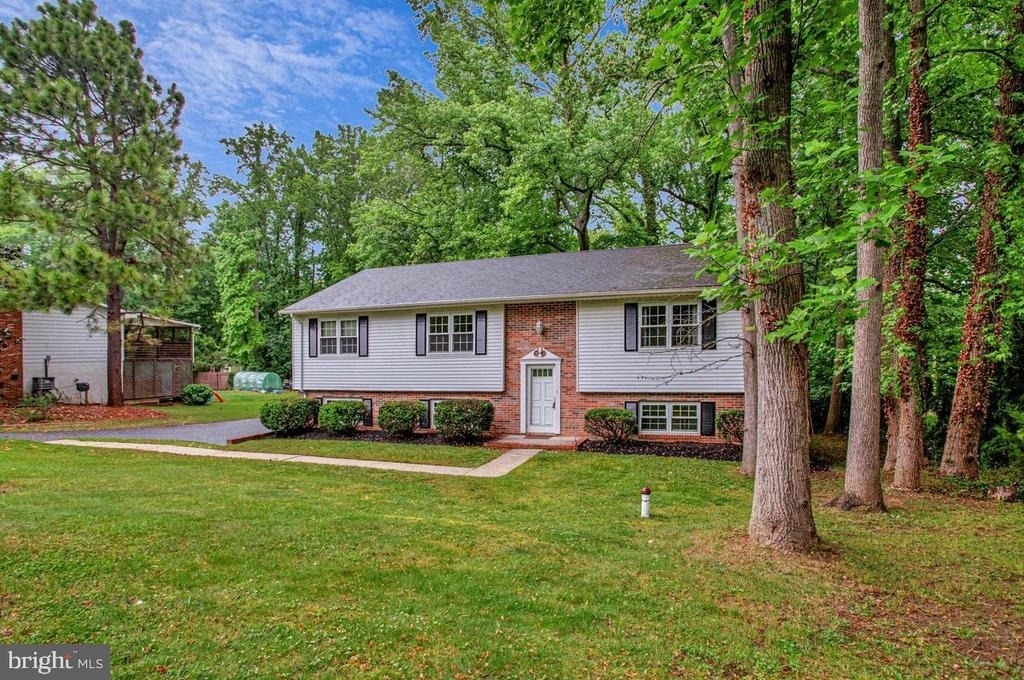 607 Ridge Drive - Photo 1