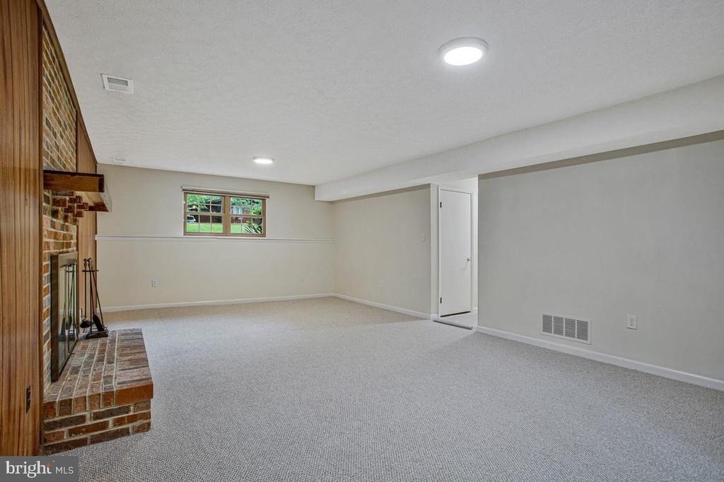 607 Ridge Drive - Photo 19