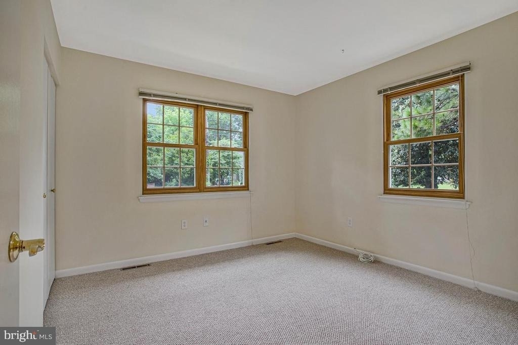 607 Ridge Drive - Photo 14