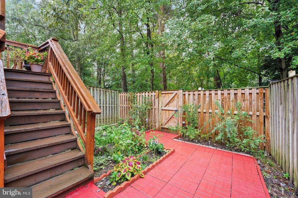 7840 Foxfarm Lane - Photo 5