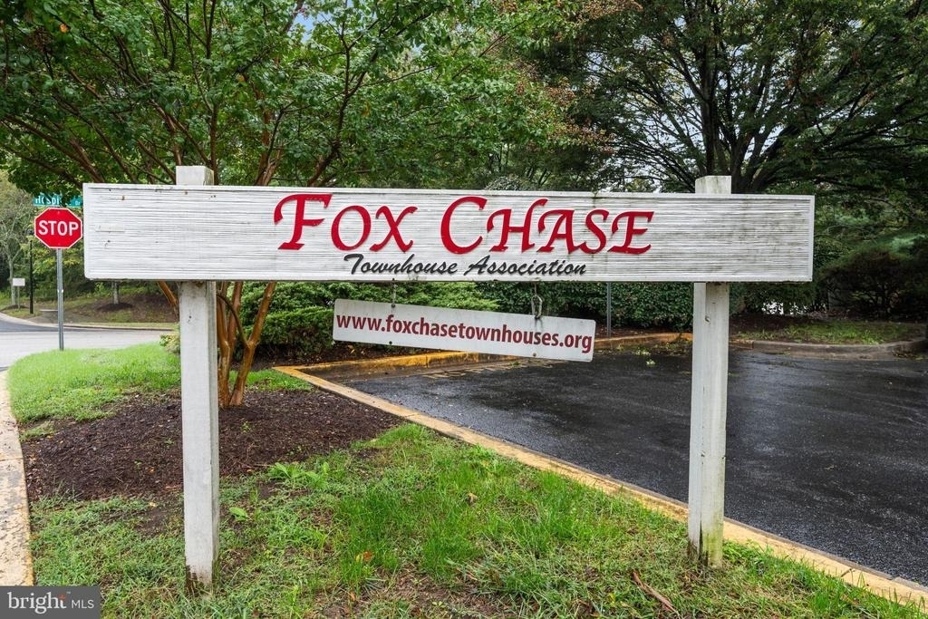 7840 Foxfarm Lane - Photo 2