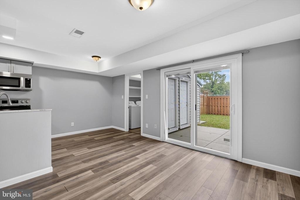 46 Village Drive - Photo 4