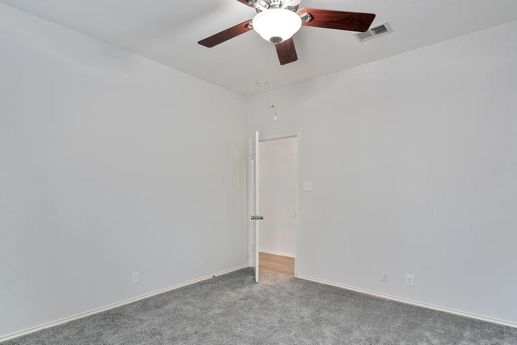 11970 Jollyville Rd - Photo 16