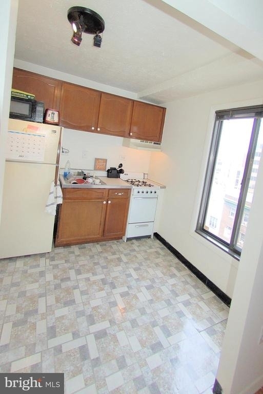 1440 N Street Nw - Photo 5