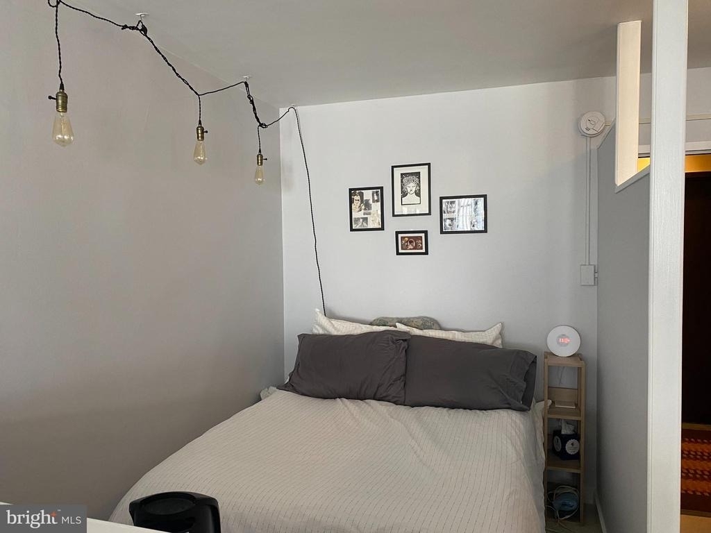 940 25th Street Nw - Photo 14