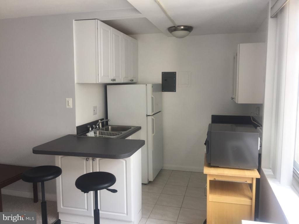 940 25th Street Nw - Photo 12
