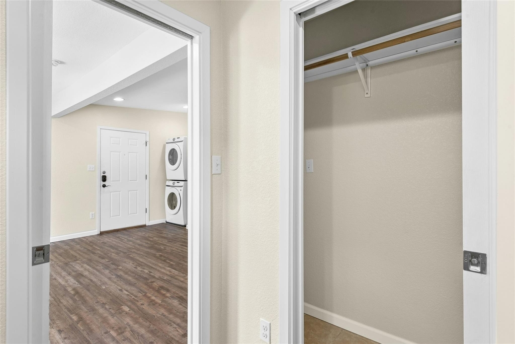 904 Philco Dr - Photo 11