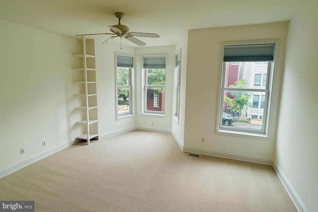 1805 9th Street Nw - Photo 5