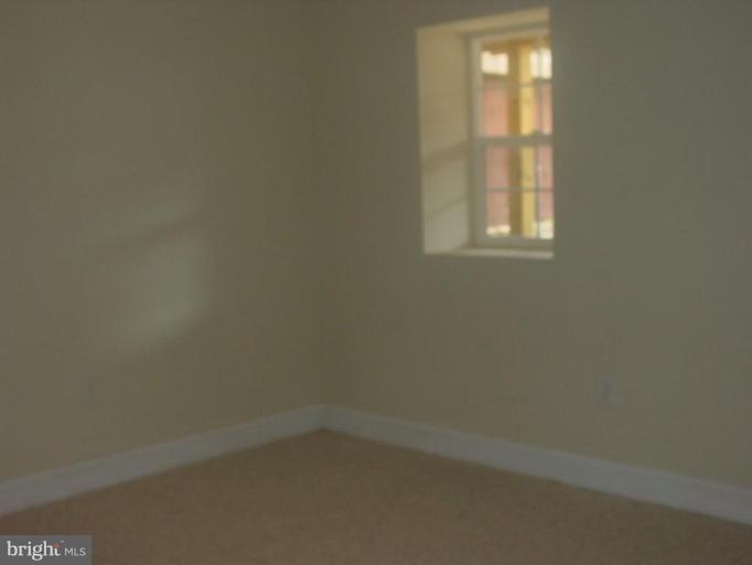 13 Ne S Street Ne - Photo 3