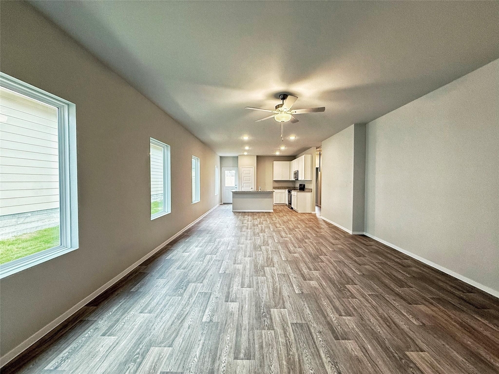 2714 Towy Rd - Photo 3