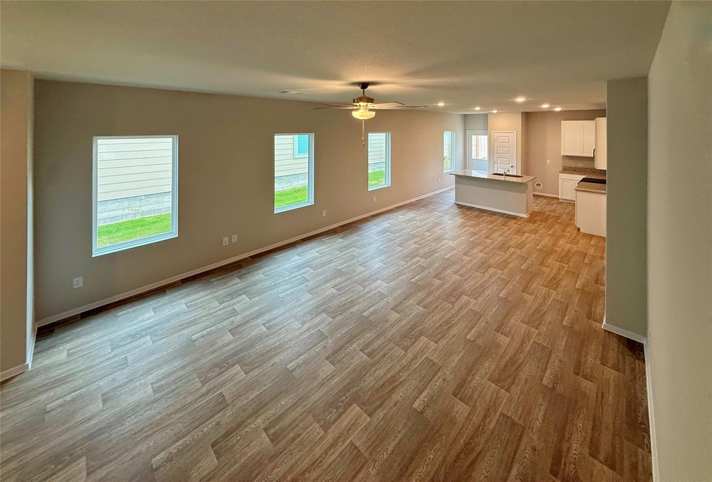 2714 Towy Rd - Photo 4