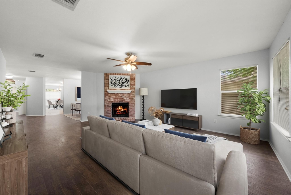 10410 Cayuse Cv - Photo 3