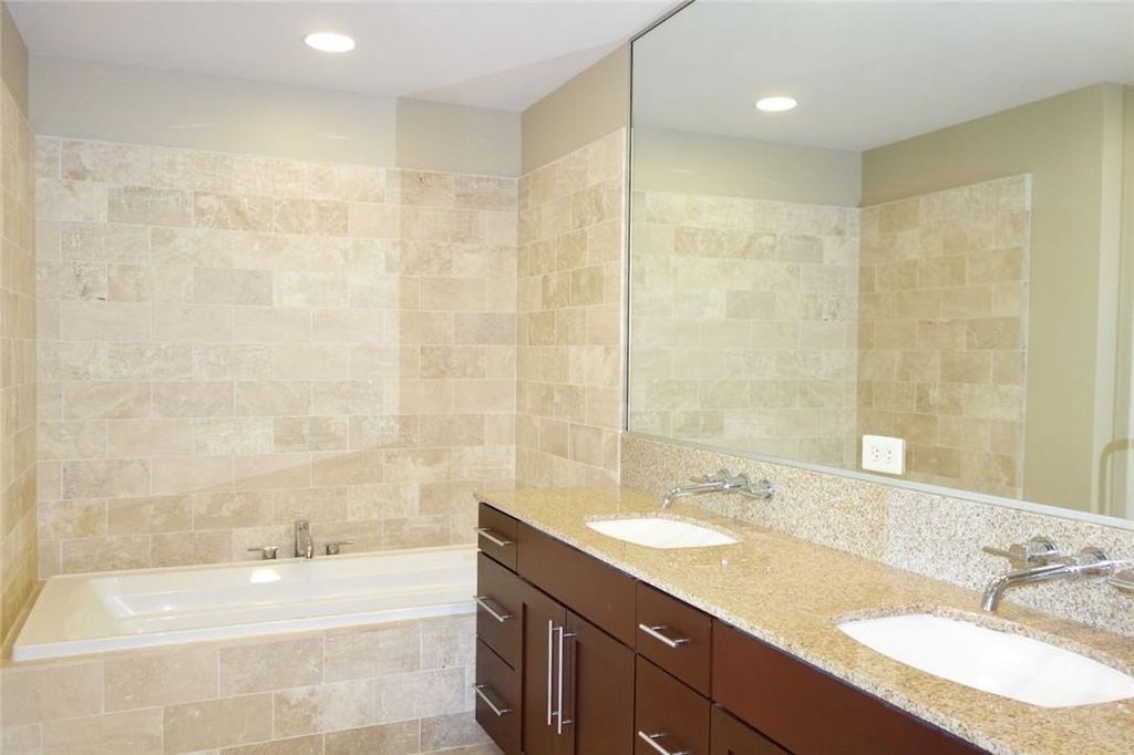 1600 Barton Springs Rd - Photo 16