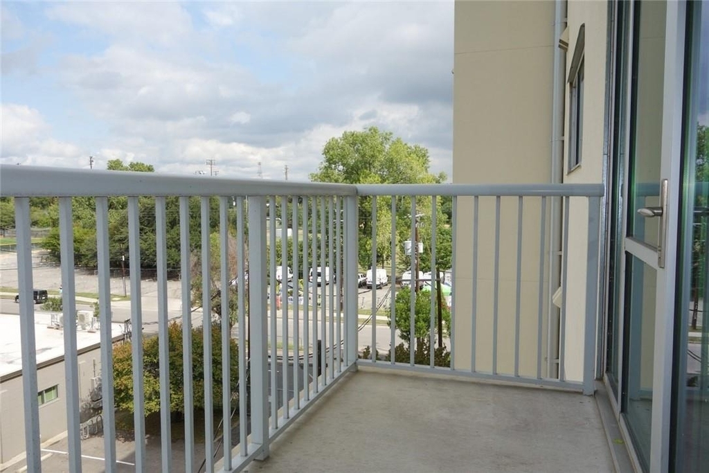 1600 Barton Springs Rd - Photo 3