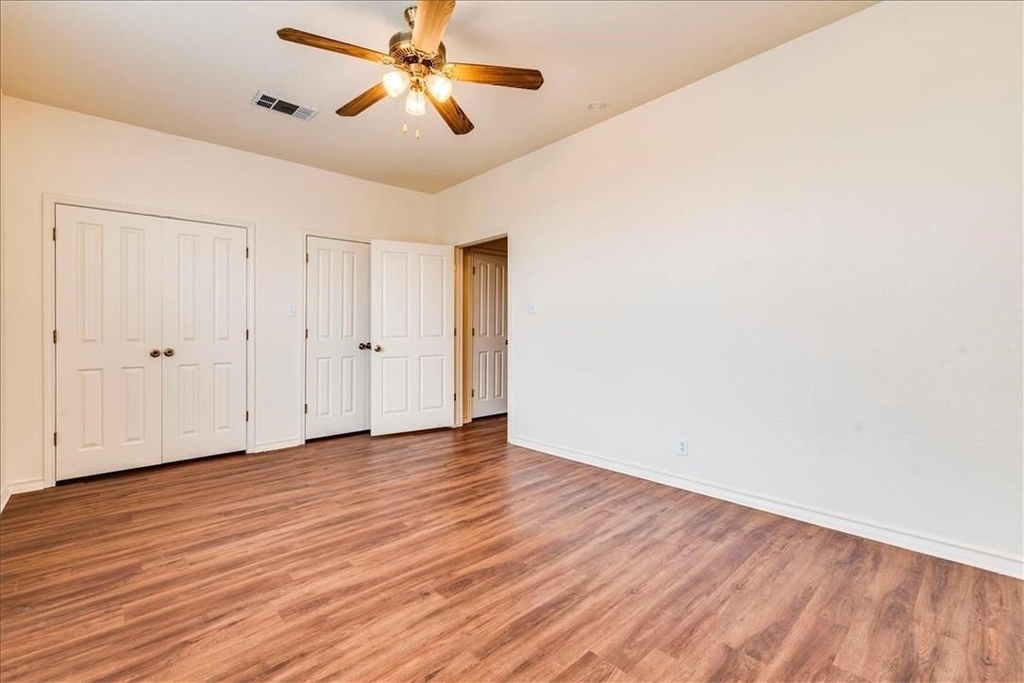 126 Sandstone Dr - Photo 5