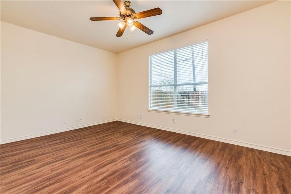 126 Sandstone Dr - Photo 6