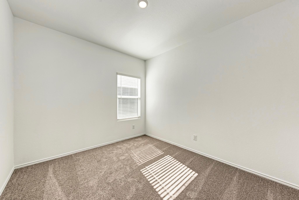 611 Halfmoon Dr - Photo 21