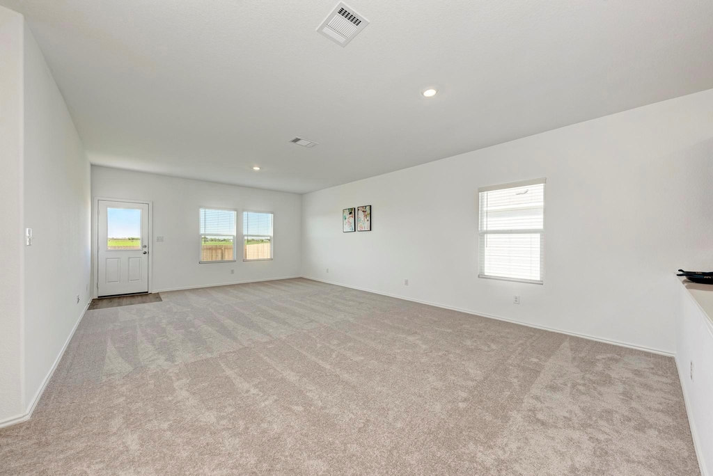 611 Halfmoon Dr - Photo 10