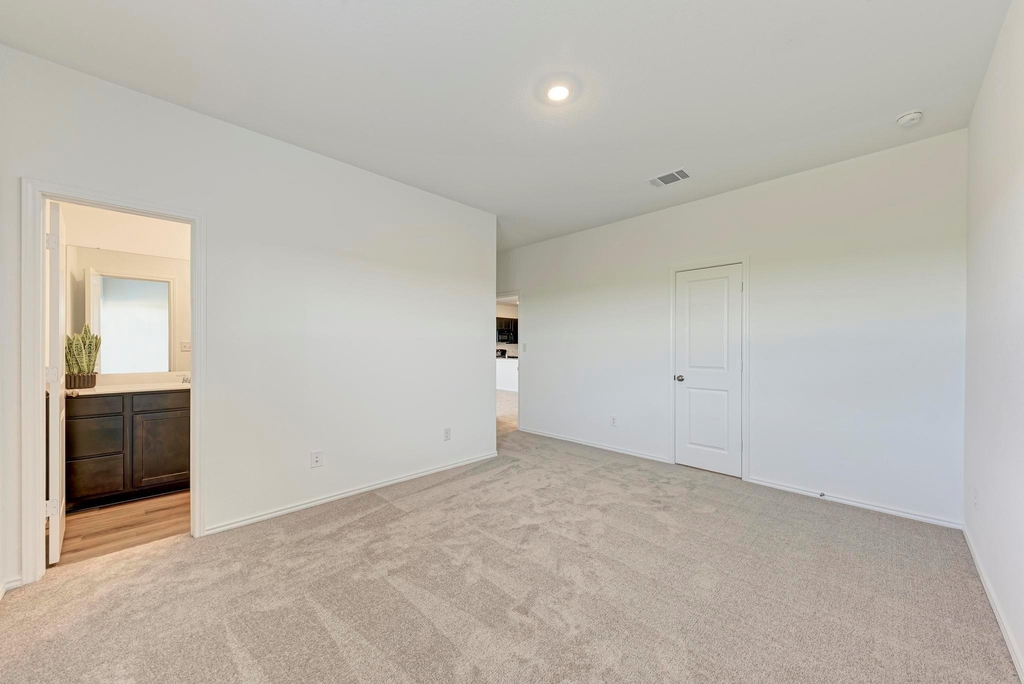 611 Halfmoon Dr - Photo 14