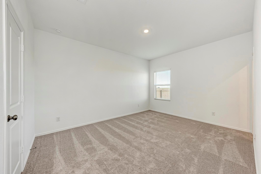 611 Halfmoon Dr - Photo 13