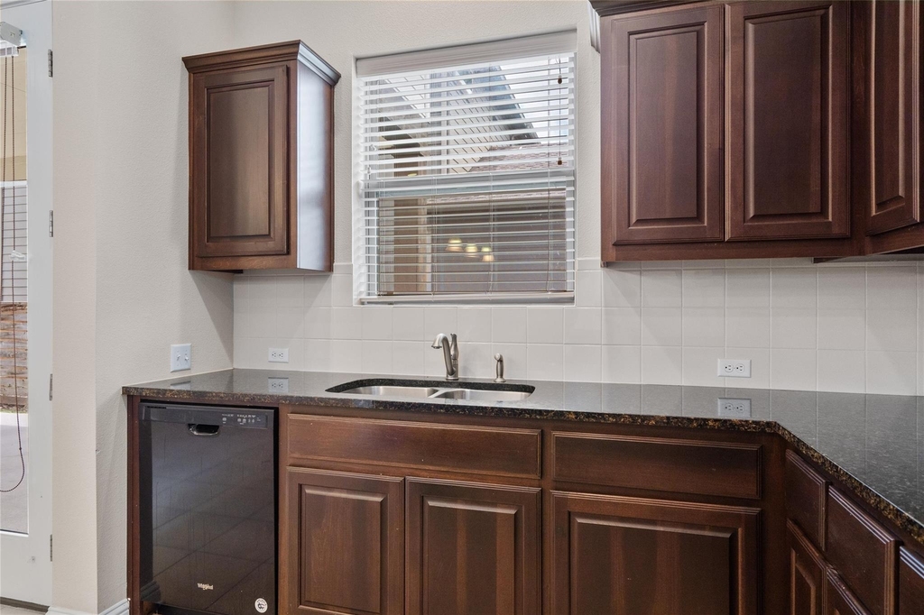 6907 Idea Rd - Photo 9