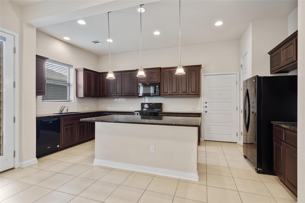 6907 Idea Rd - Photo 7