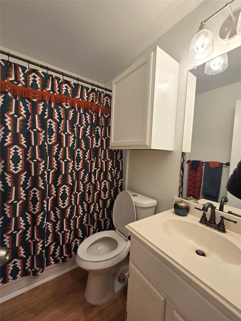 2303 Darnell Dr - Photo 10