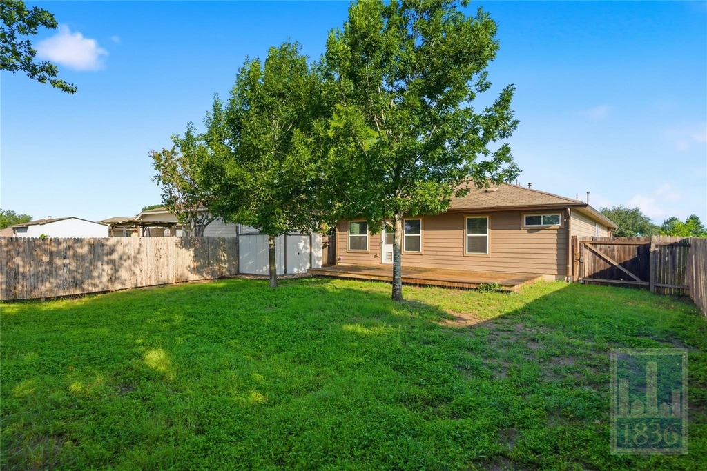 432 Thunderstorm Ave - Photo 20