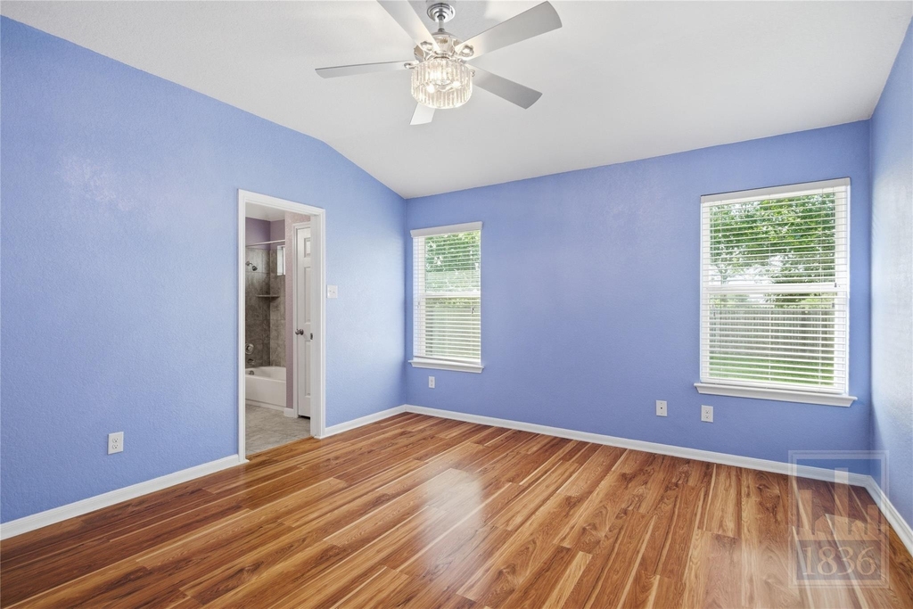432 Thunderstorm Ave - Photo 11