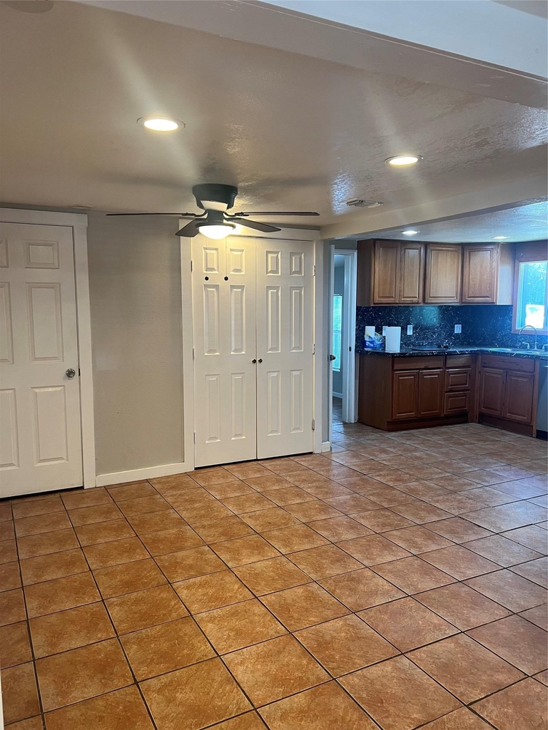 6405 Torres St - Photo 7