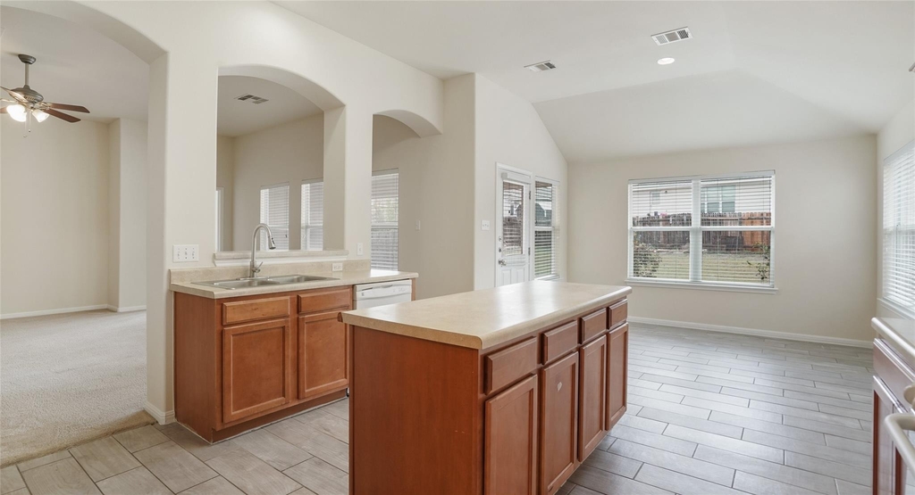 11716 Dunblane Way - Photo 14