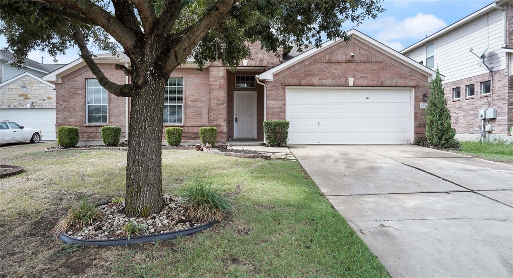 11716 Dunblane Way - Photo 1