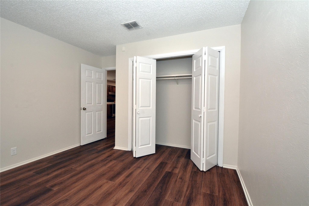 11314 Walnut Ridge Dr - Photo 12