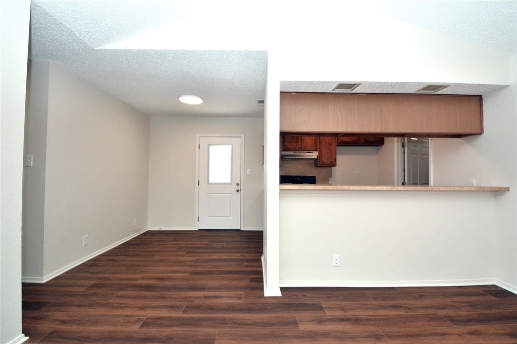 11314 Walnut Ridge Dr - Photo 3
